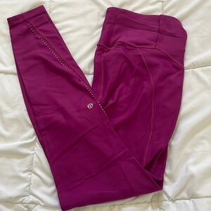 Lululemon running right